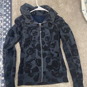 Lululemon Scuba full zip